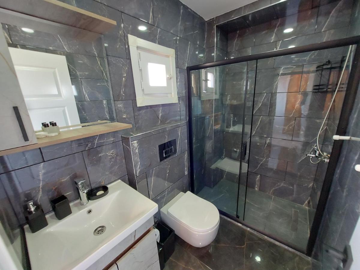 Peker Hotel Стамбул Экстерьер фото